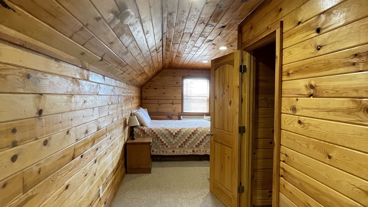 Photo of Bedroom in Van Buren