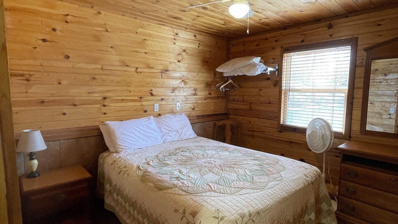 Photo of Bedroom in Van Buren