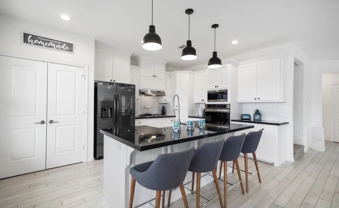 Photo of Kitchen in April Sound