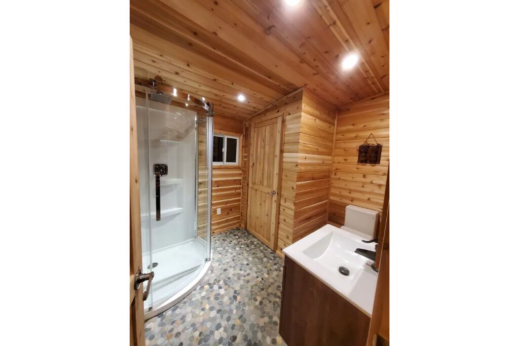 Photo of Bathroom in Tyendinaga