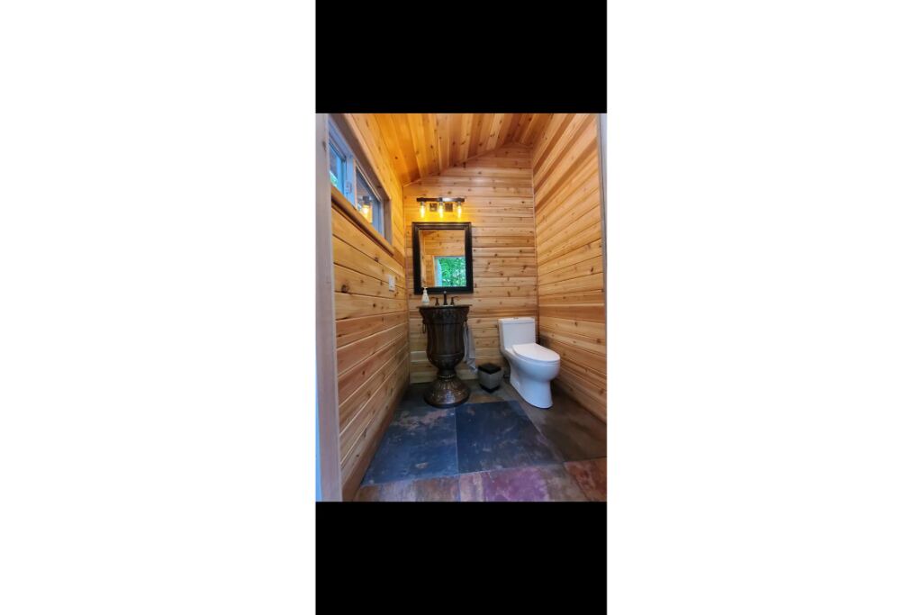 Photo of Bathroom in Tyendinaga
