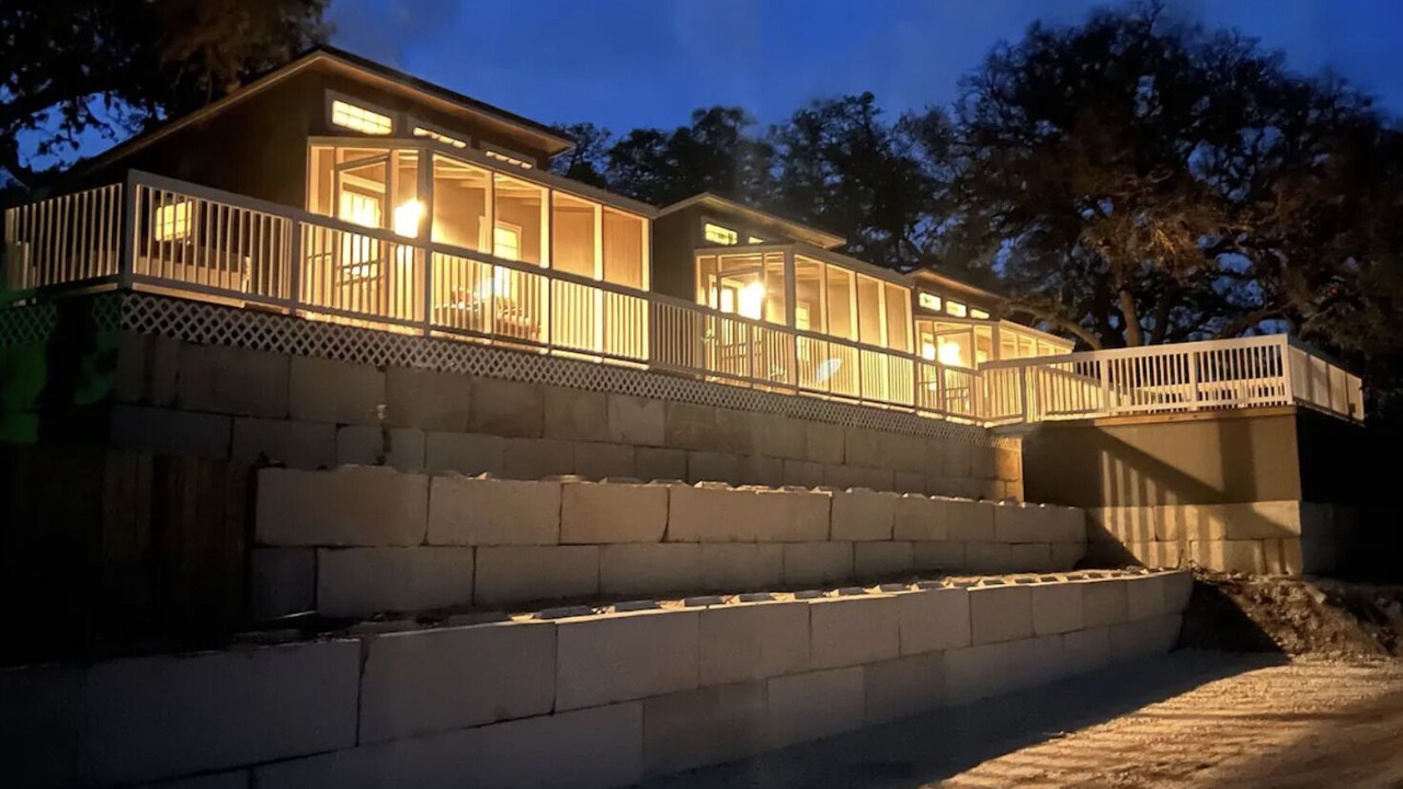 Photo of Outdoor in Lakehills