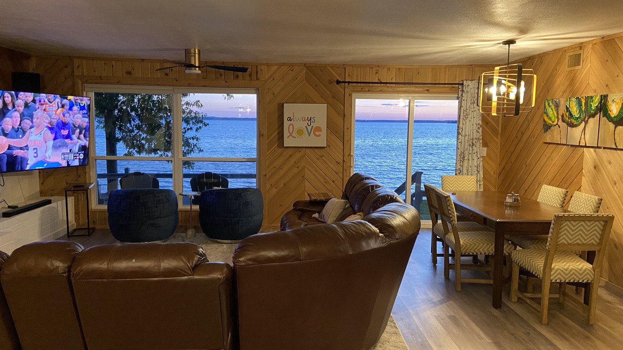 Photo of Bedroom in Broaddus