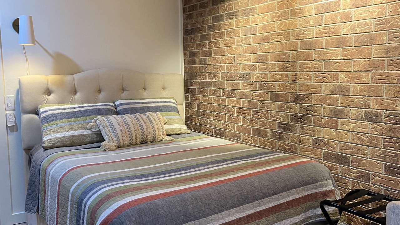 Photo of Bedroom in Broaddus