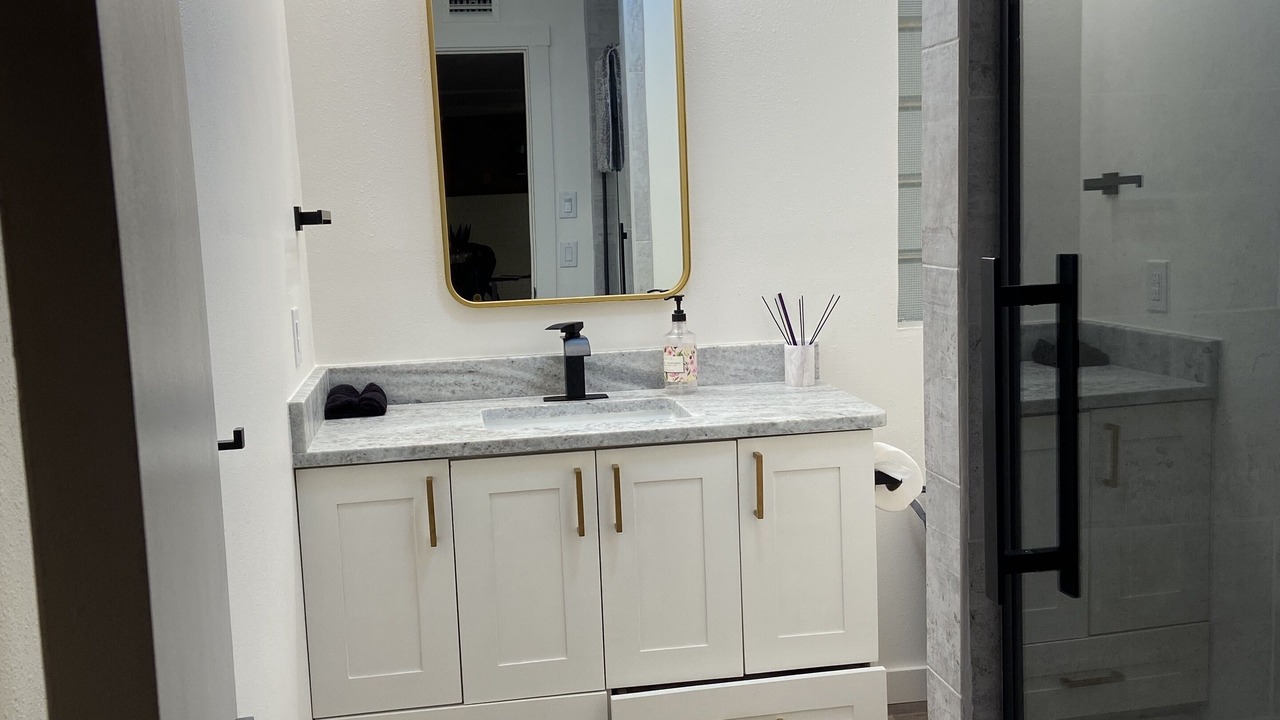Photo of Bathroom in Broaddus