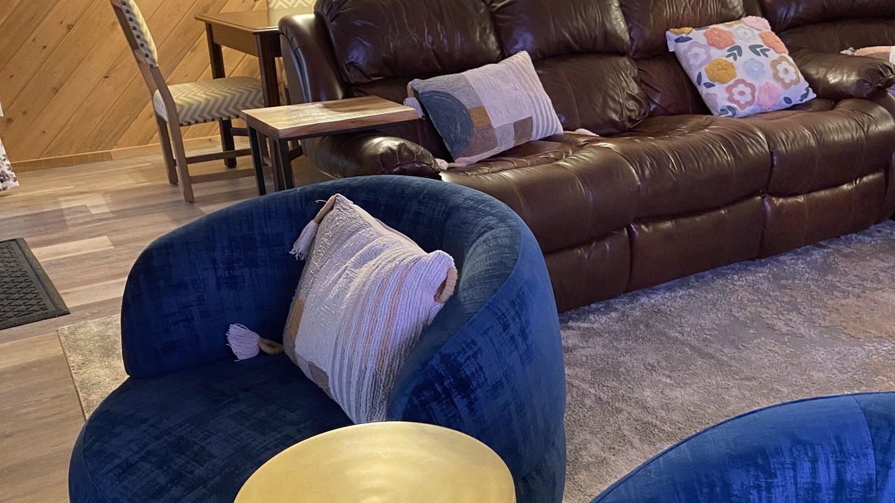Photo of Livingroom in Broaddus