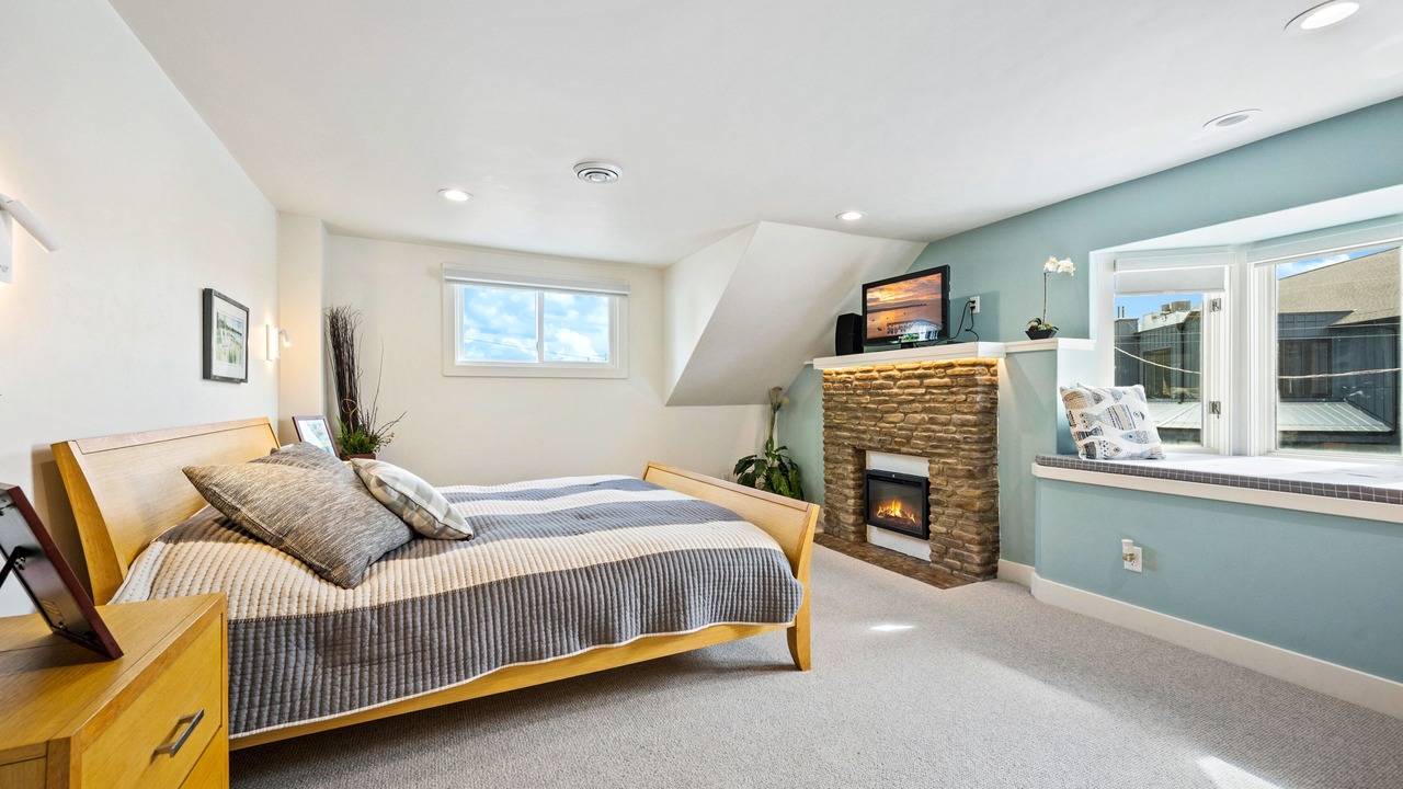Photo of Bedroom in Egg Harbor