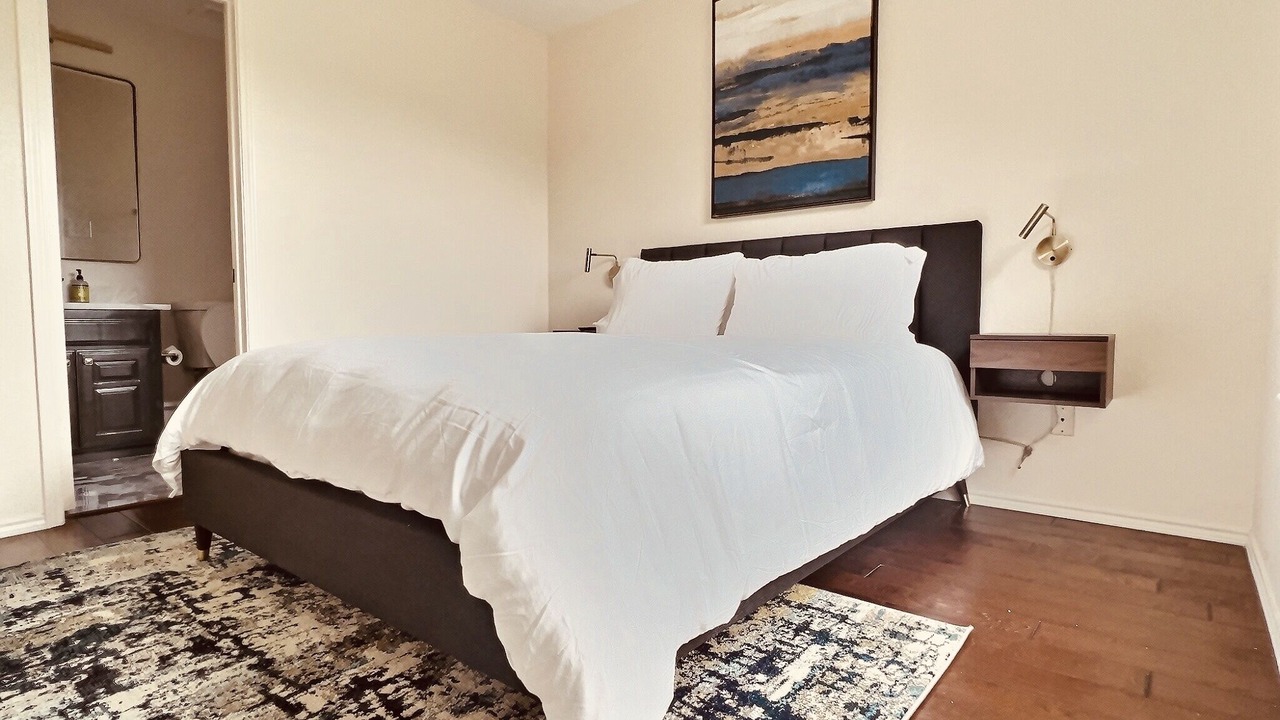 Photo of Bedroom in Rowlett