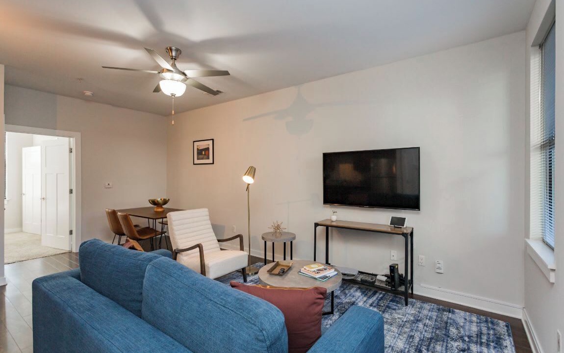 Photo of Livingroom in Music Row