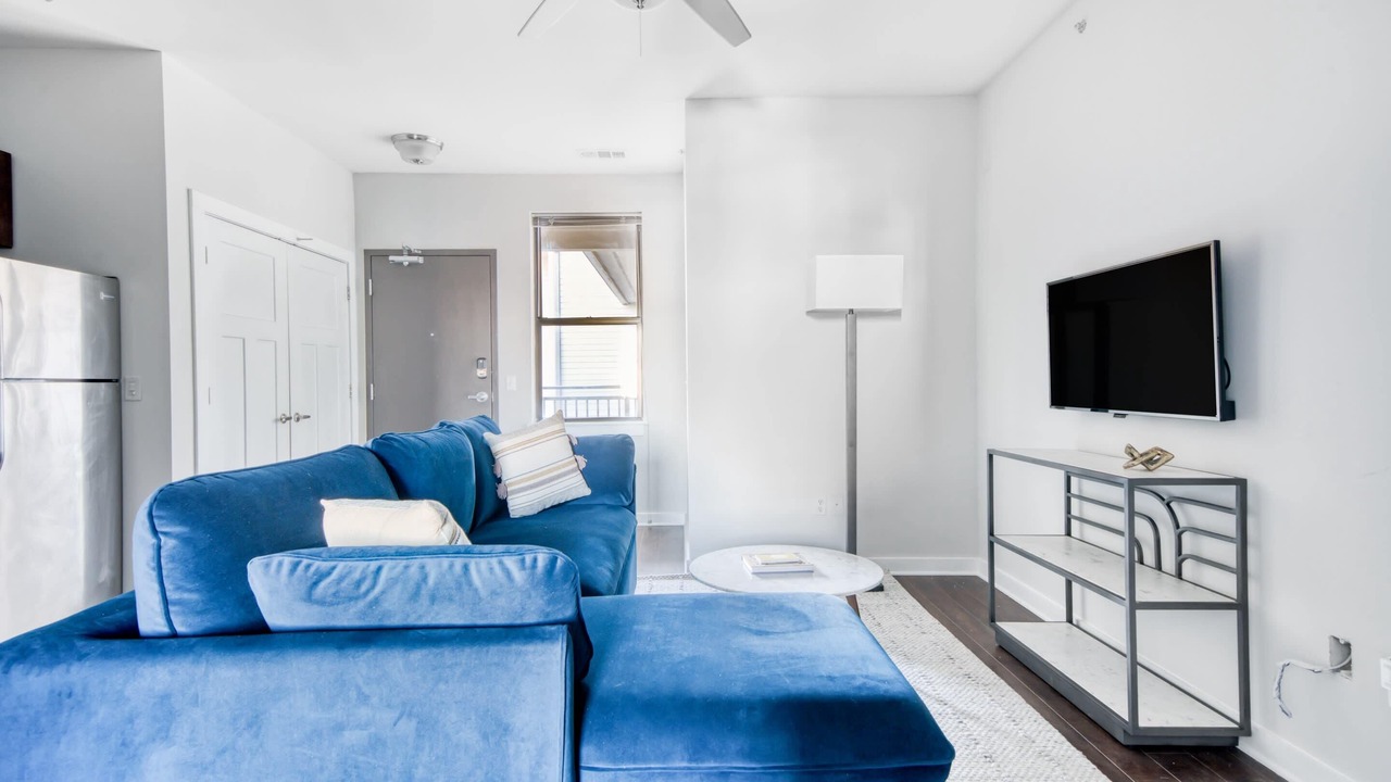 Photo of Livingroom in Music Row