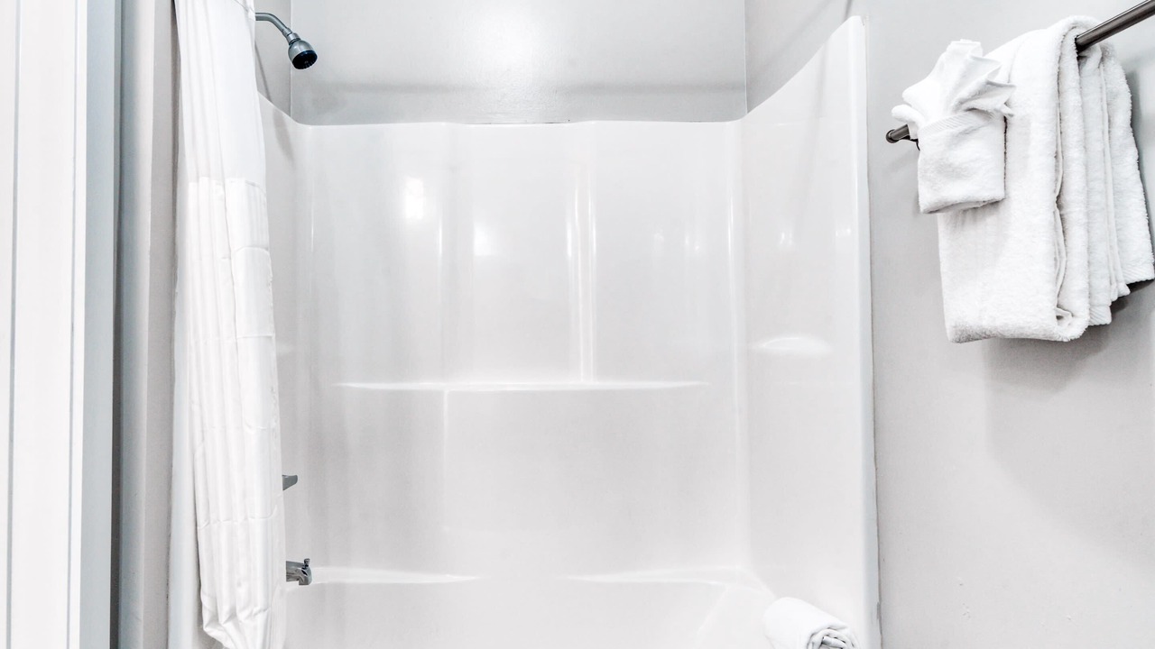 Photo of Bathroom in Music Row