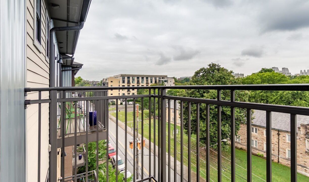 Photo of Outdoor in Music Row