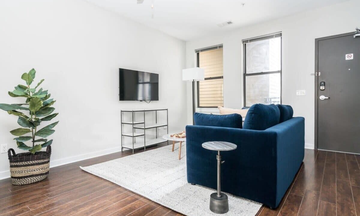 Photo of Livingroom in Music Row