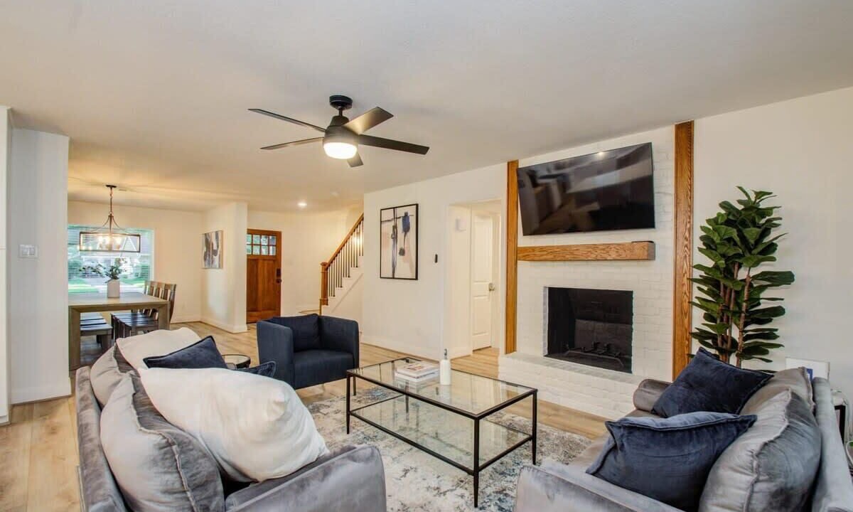 Photo of Livingroom in Westbury