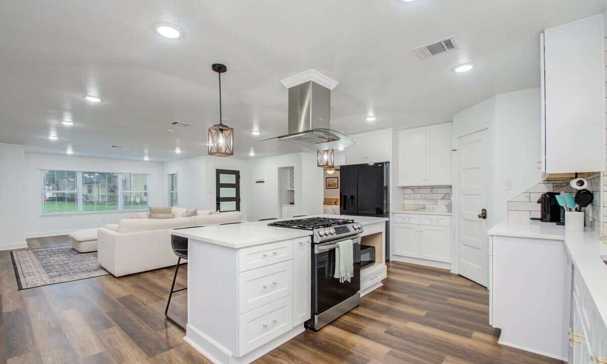 Photo of Kitchen in Braeswood Place