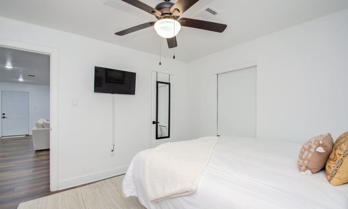 Photo of Bedroom in Braeswood Place
