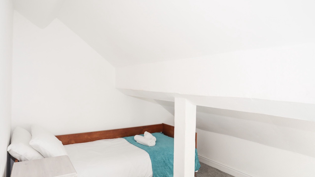 Photo of Bedroom in Edern