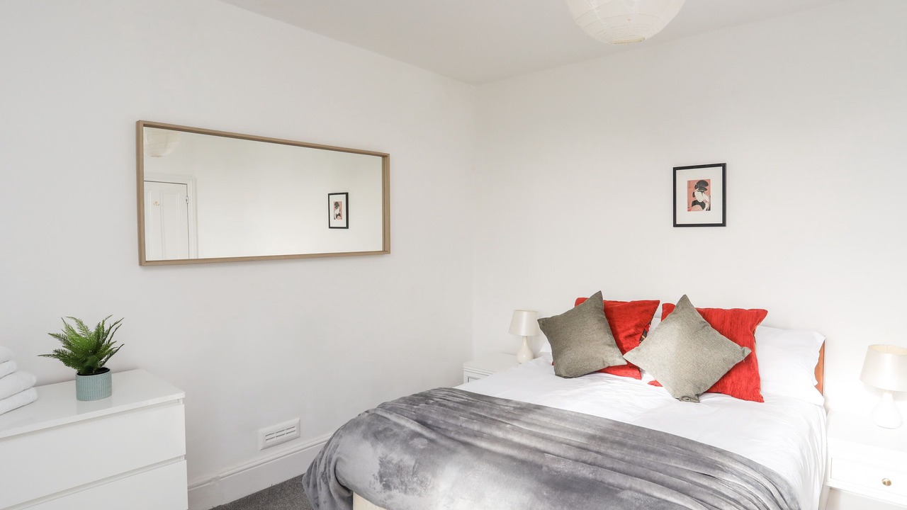 Photo of Bedroom in Edern