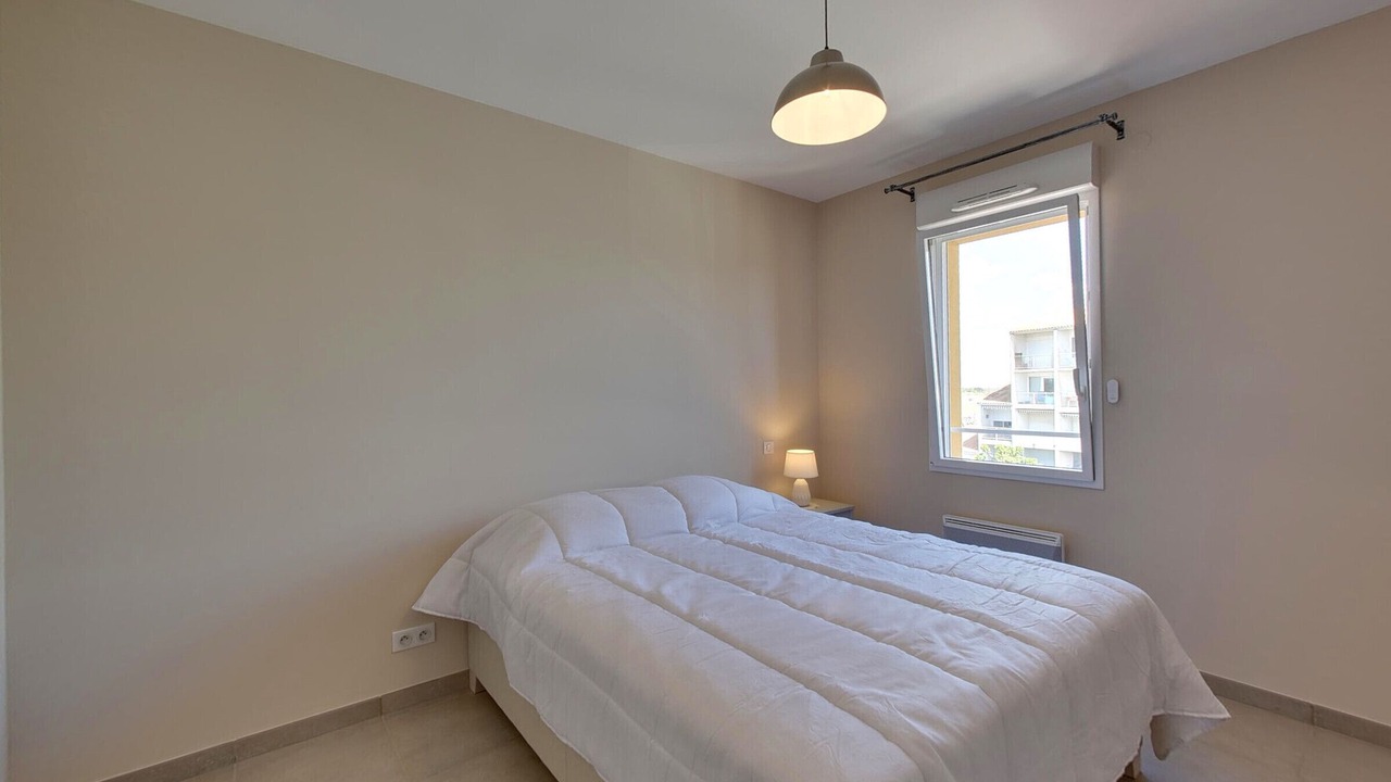 Photo of Bedroom in Port District