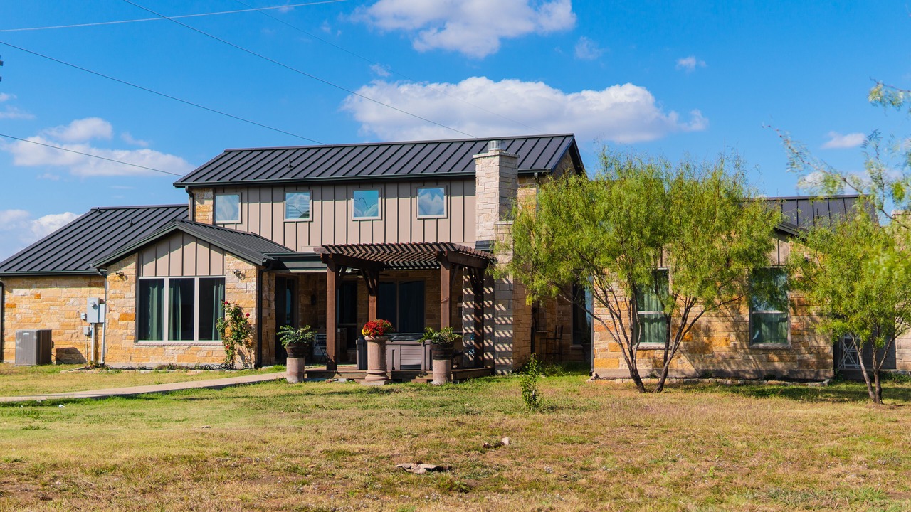Photo of Outdoor in Alvarado
