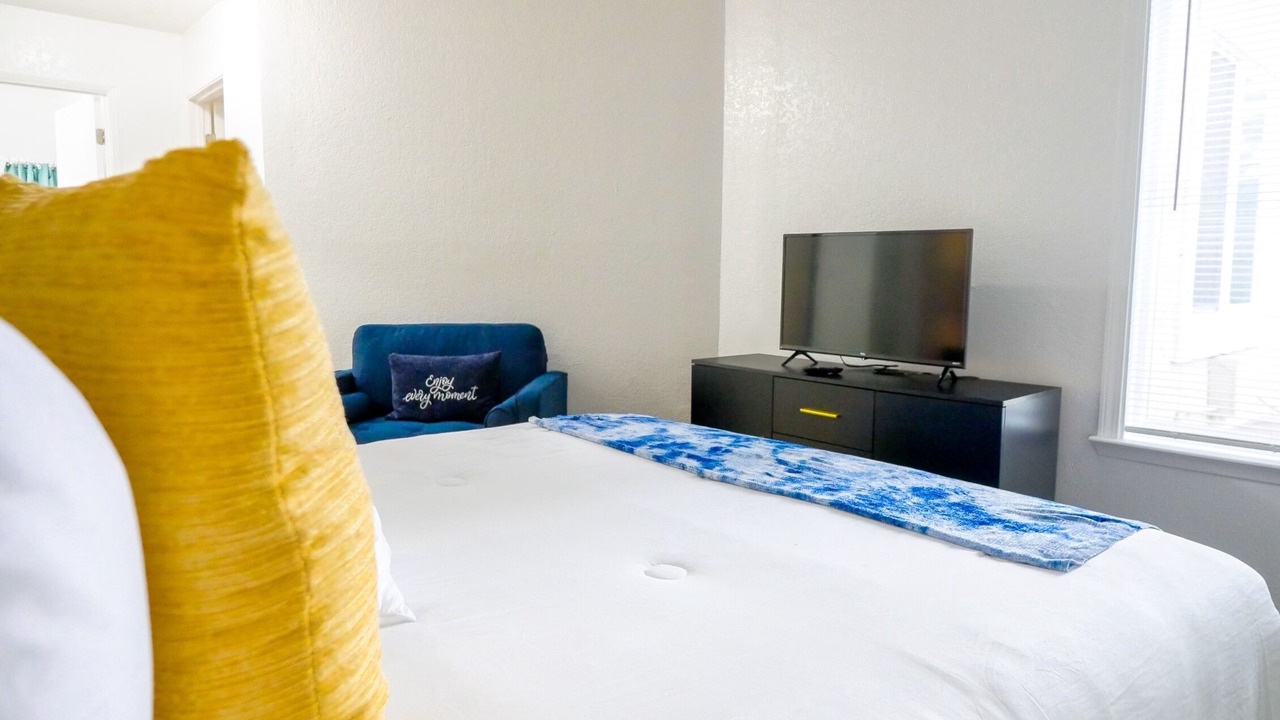 Photo of Bedroom in South Natomas