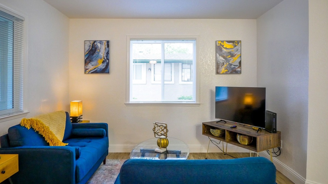 Photo of Livingroom in South Natomas