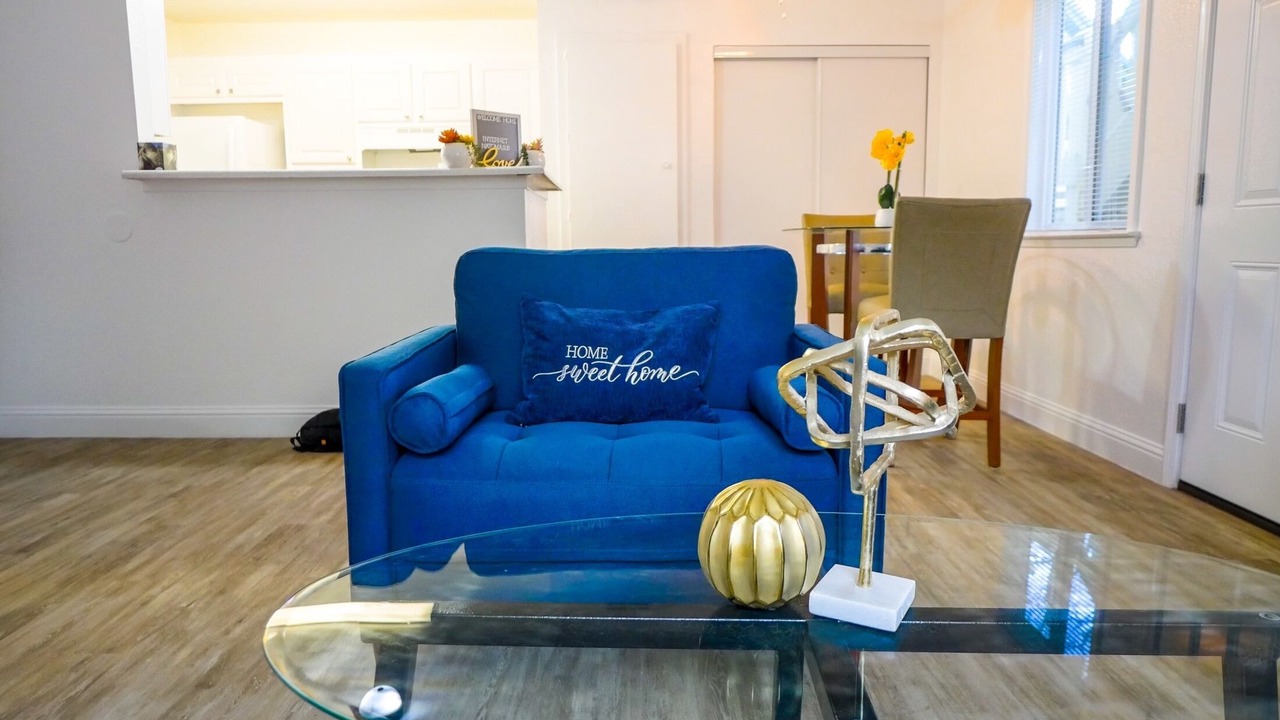 Photo of Livingroom in South Natomas