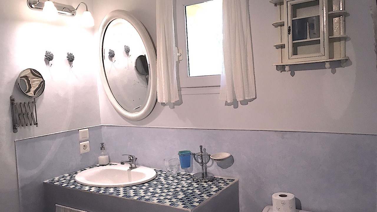 Photo of Bathroom in La Bruguiere