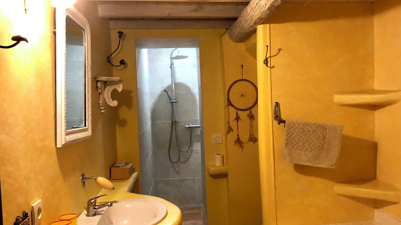Photo of Bathroom in La Bruguiere