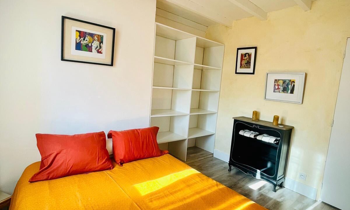 Photo of Bedroom in Piolenc