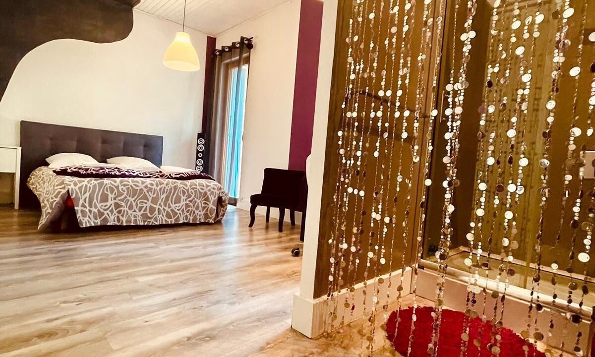 Photo of Bedroom in Piolenc