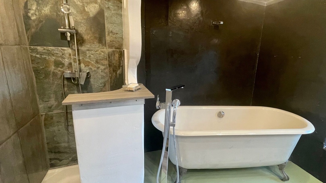 Photo of Bathroom in Piolenc