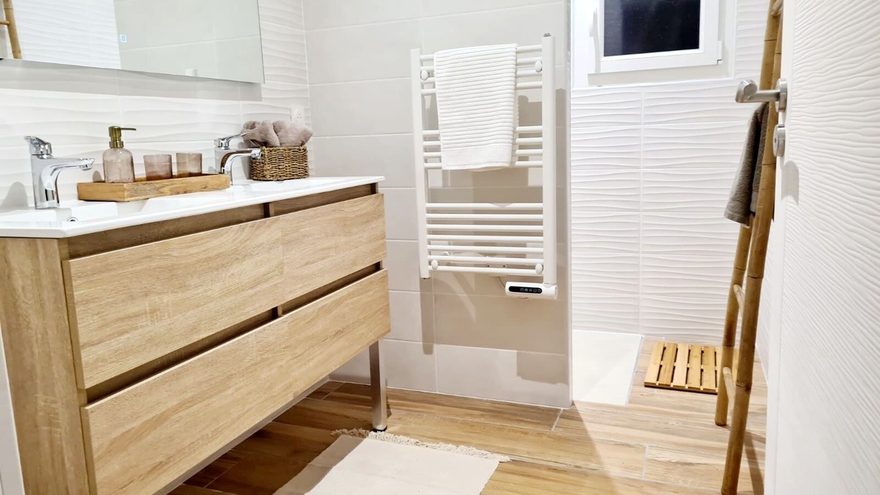 Photo of Bathroom in Laroque-des-Alberes