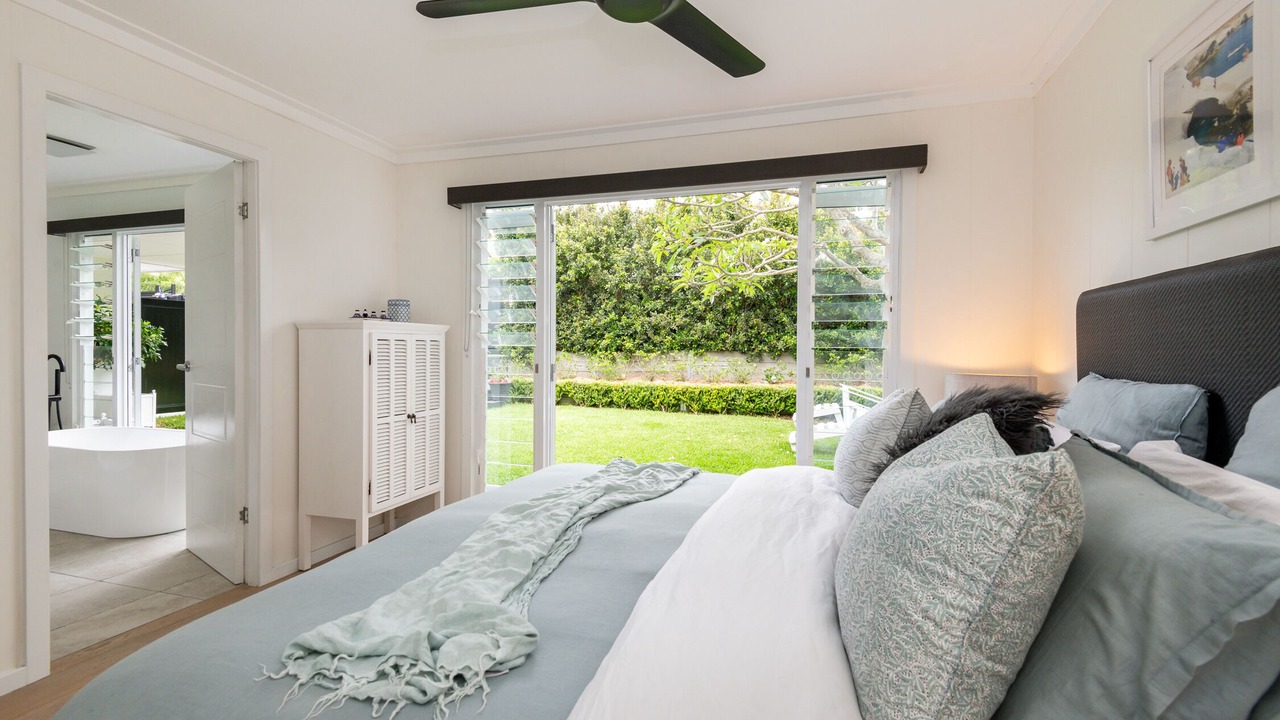 Photo of Bedroom in Emerald Beach