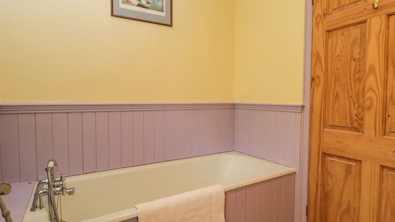 Photo of Bathroom in Cannards Grave