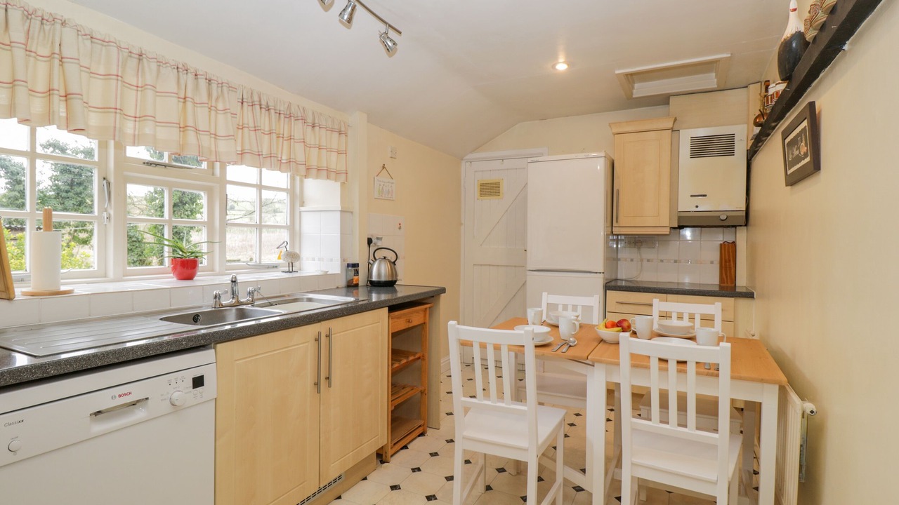 Photo of Kitchen in Cannards Grave