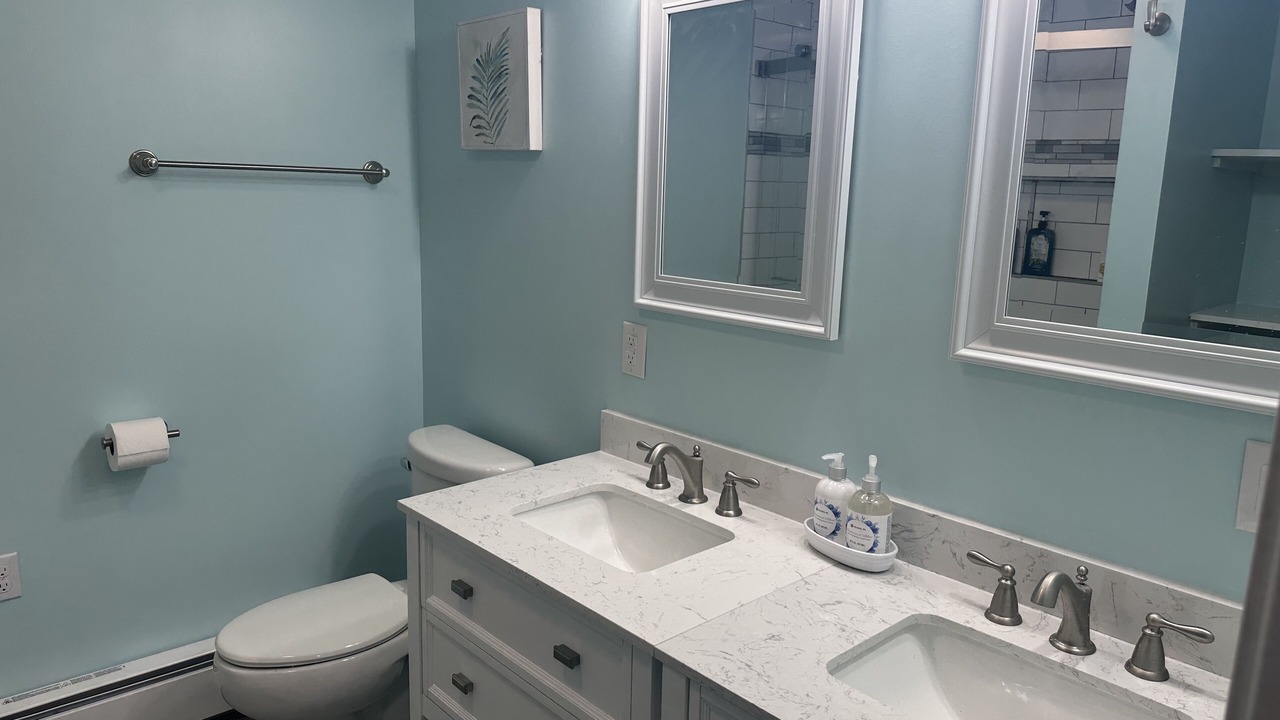 Photo of Bathroom in Town of Reading