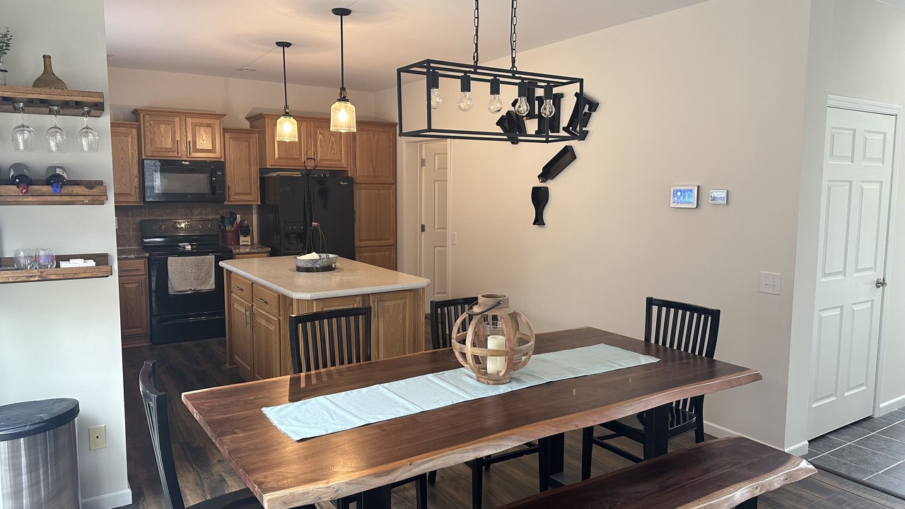 Photo of Others in Town of Reading