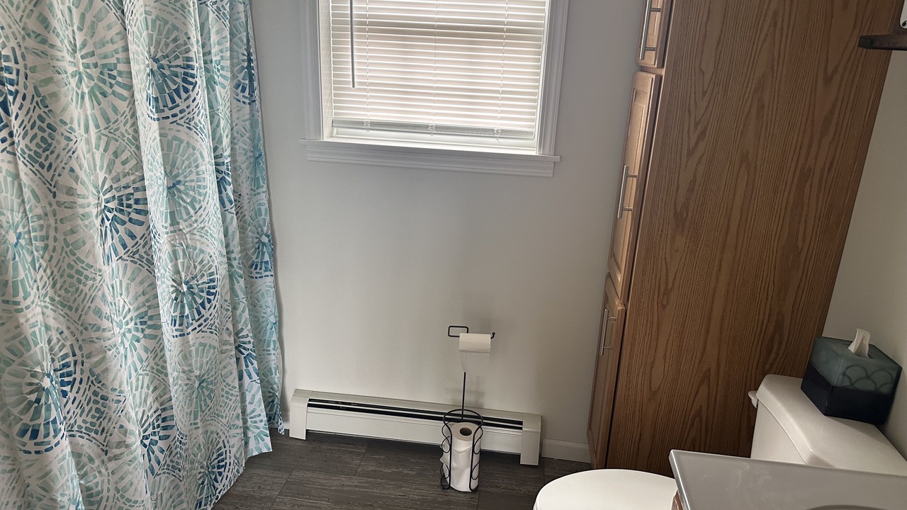 Photo of Bathroom in Town of Reading