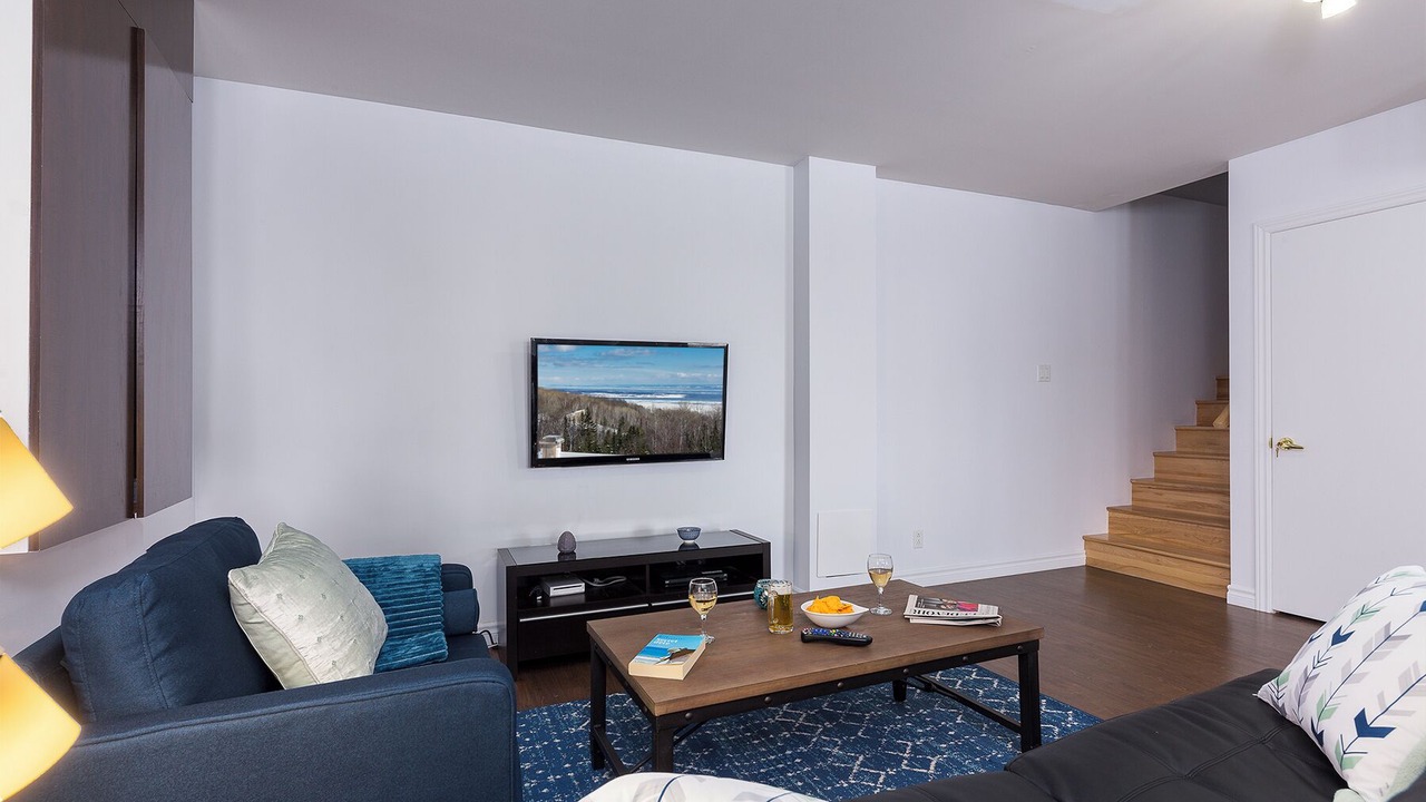 Photo of Livingroom in Petite-Riviere-Saint-Francois