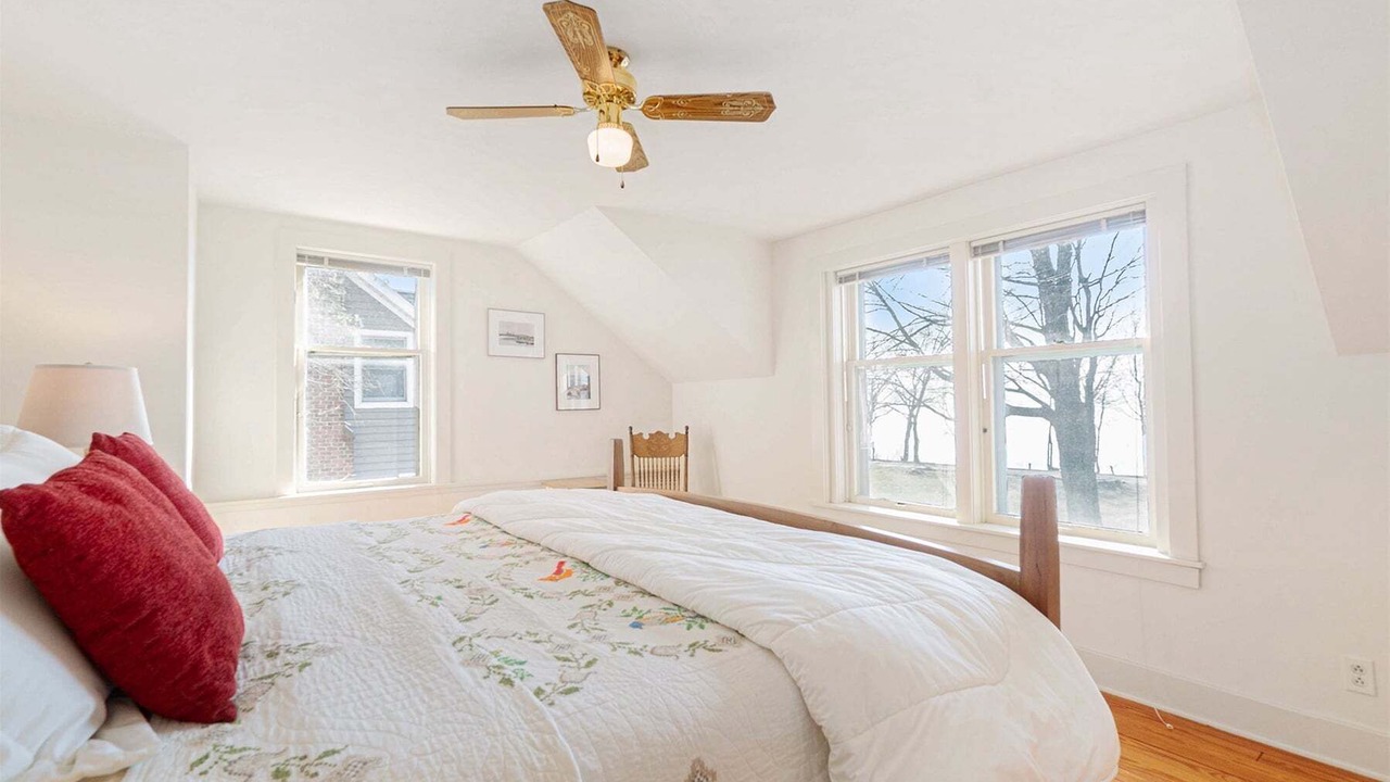 Photo of Bedroom in Douglas