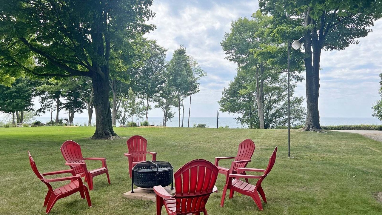 Photo of Outdoor in Douglas