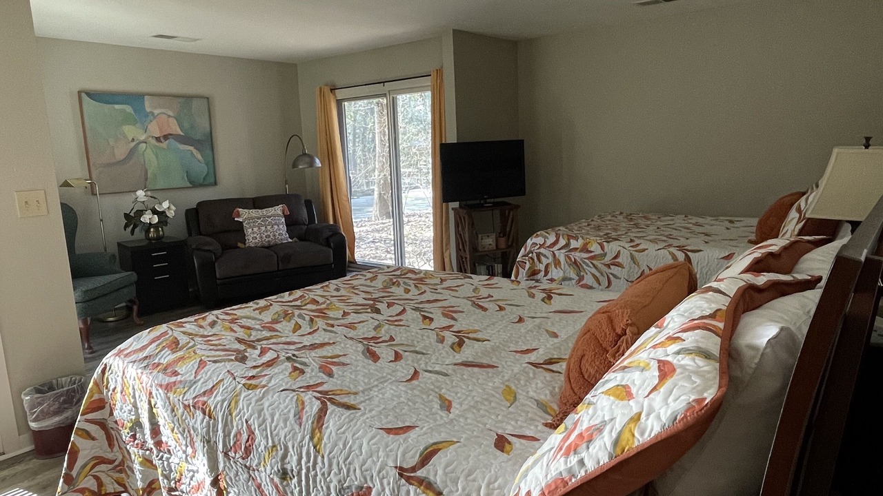 Photo of Bedroom in Pine Mountain