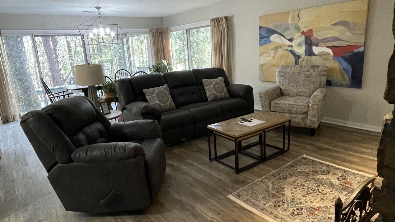 Photo of Livingroom in Pine Mountain