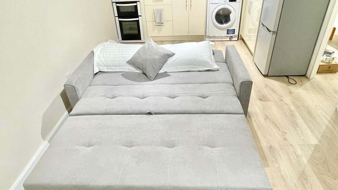 Photo of Bedroom in Hounslow Heath