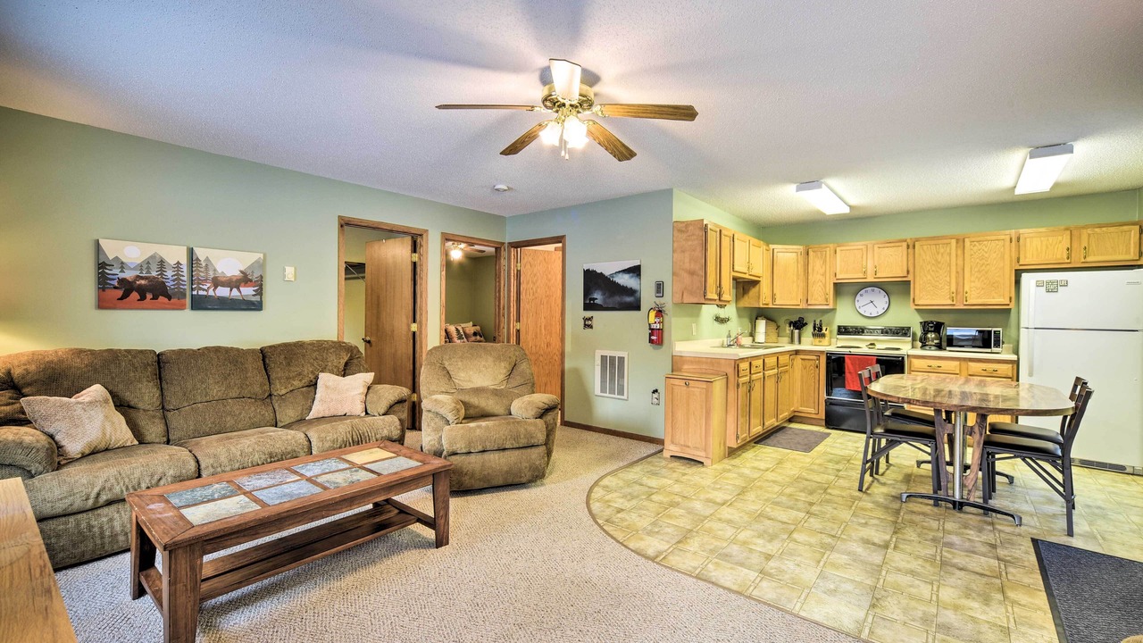Photo of Livingroom in Markville