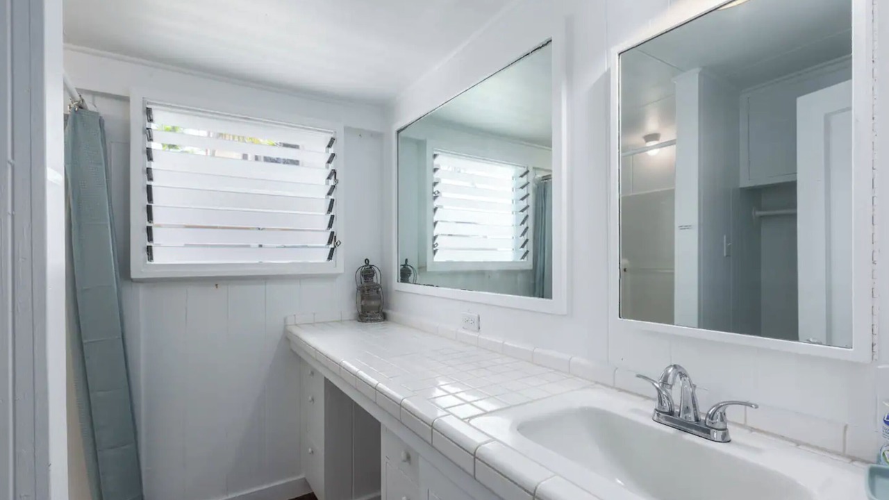 Photo of Bathroom in Lanikai