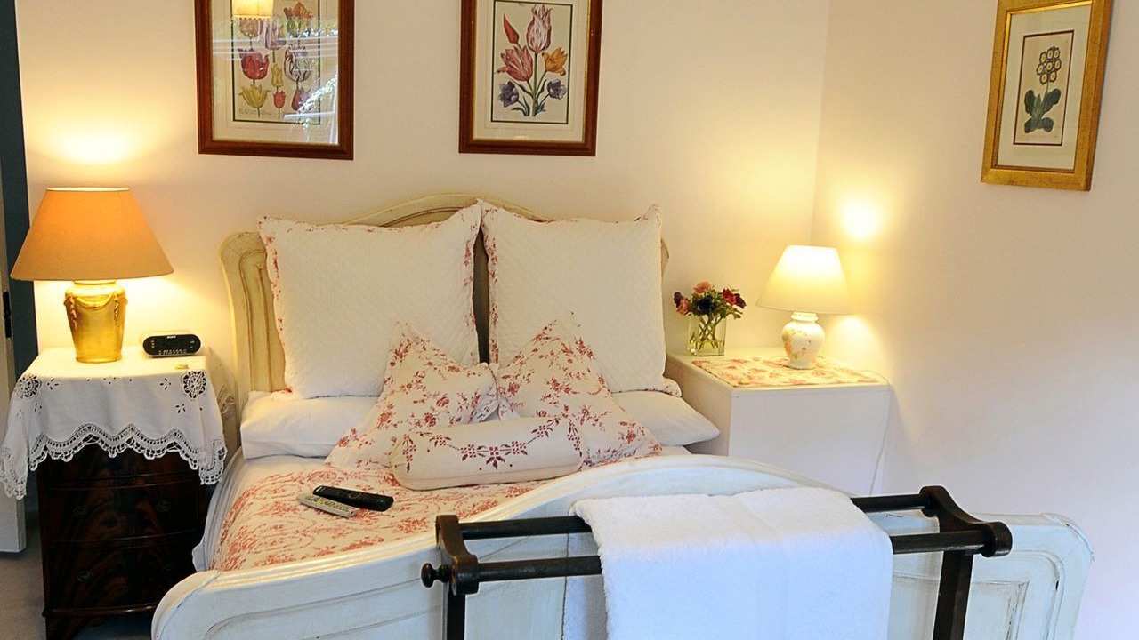 Photo of Bedroom in Dorking