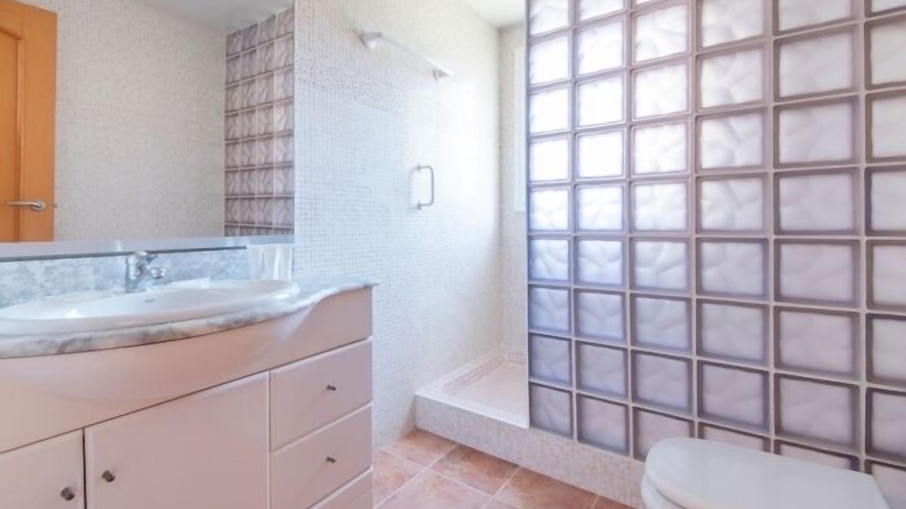 Photo of Bathroom in Calafell