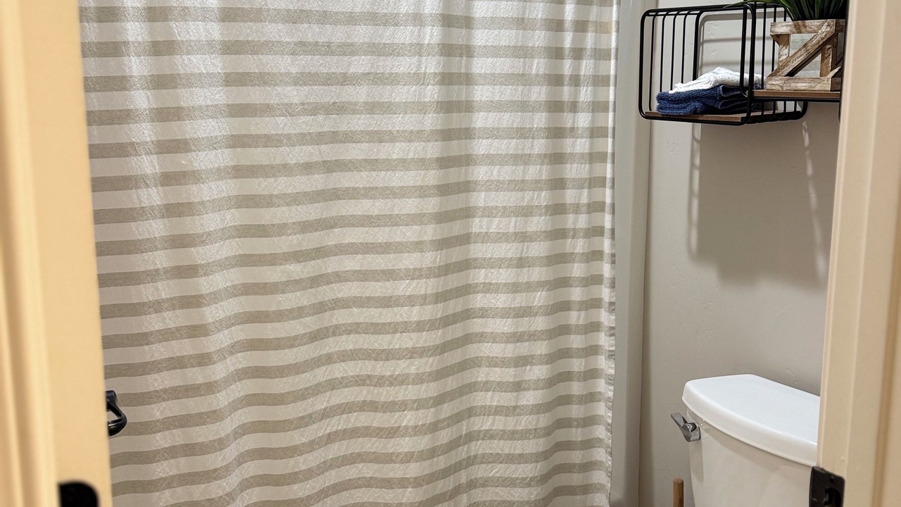 Photo of Bathroom in Alamogordo